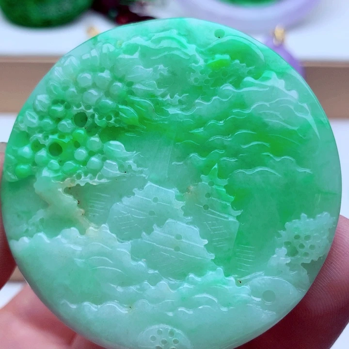 翡翠未镶嵌吊坠(不含链)