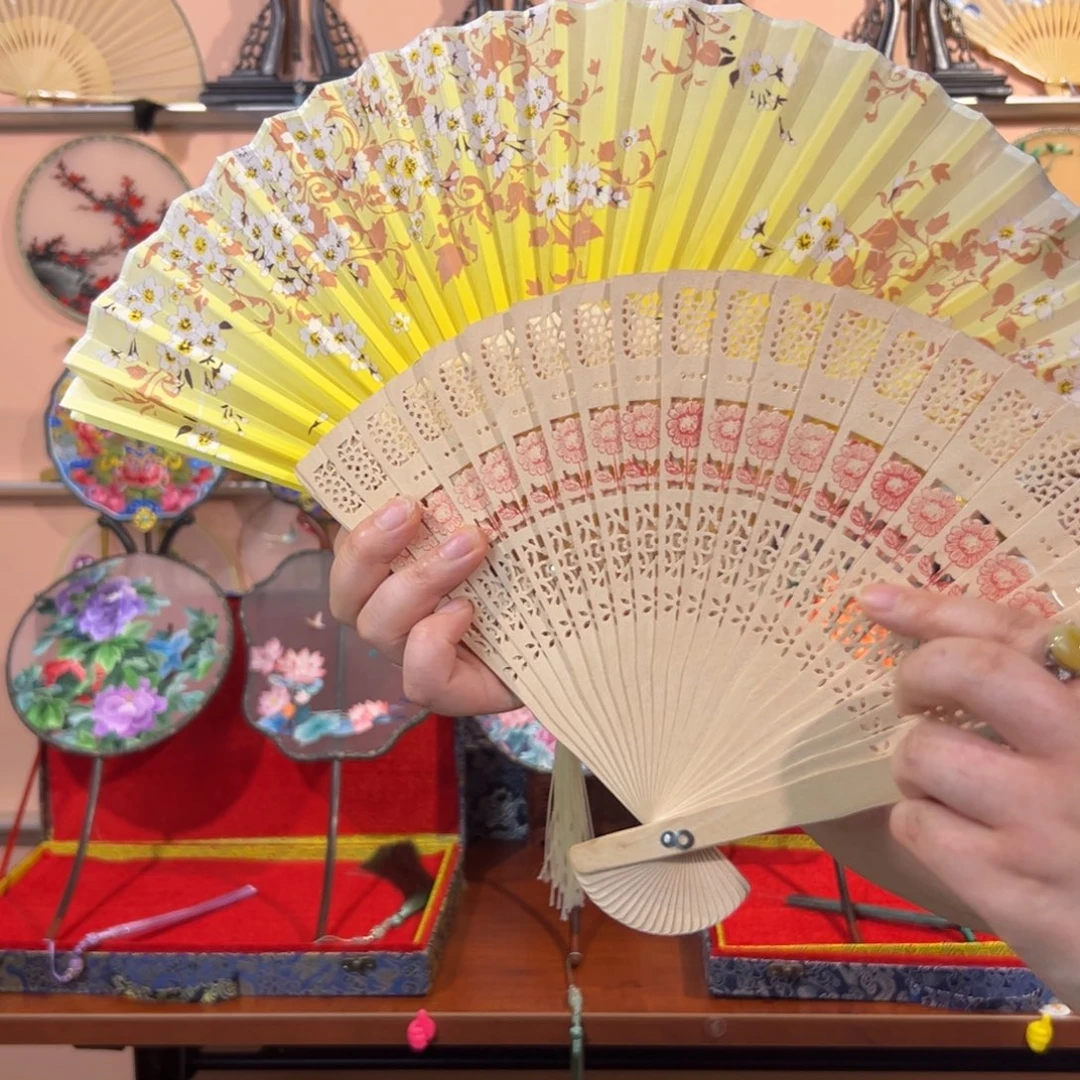 真丝苏绣福利折扇2把