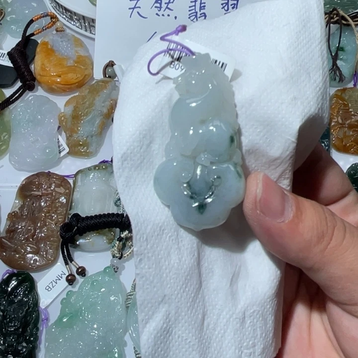 翡翠项链未镶嵌天然