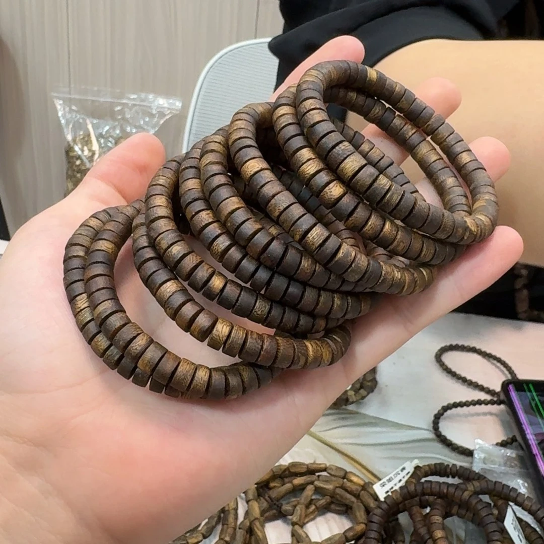 沉香沉香碎屑张勺子母树 99 沉算盘珠 7m 多样性发一