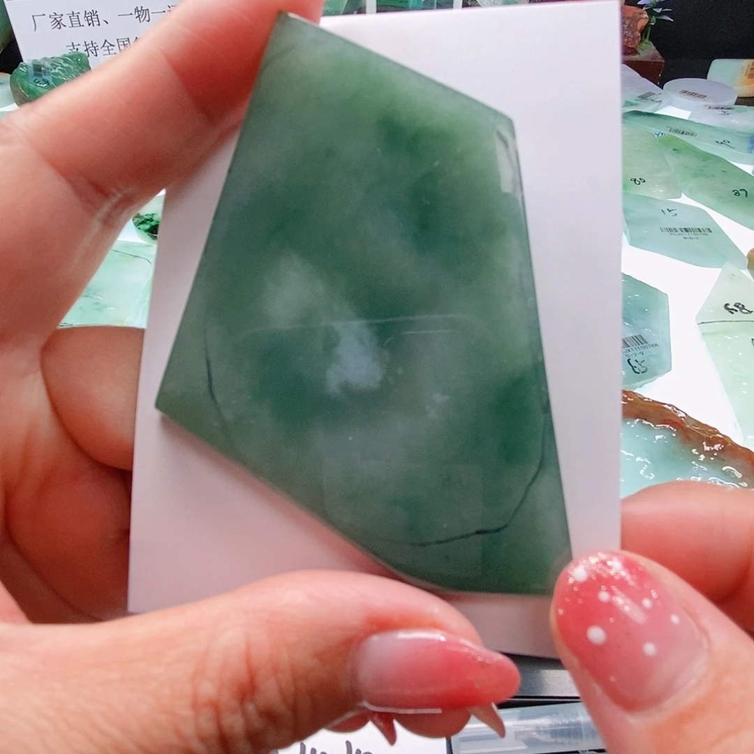 定制翡翠未镶嵌定制翡翠未镶嵌