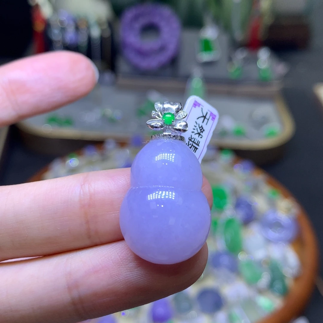 翡翠18K金镶嵌颈饰翡翠吊坠项链