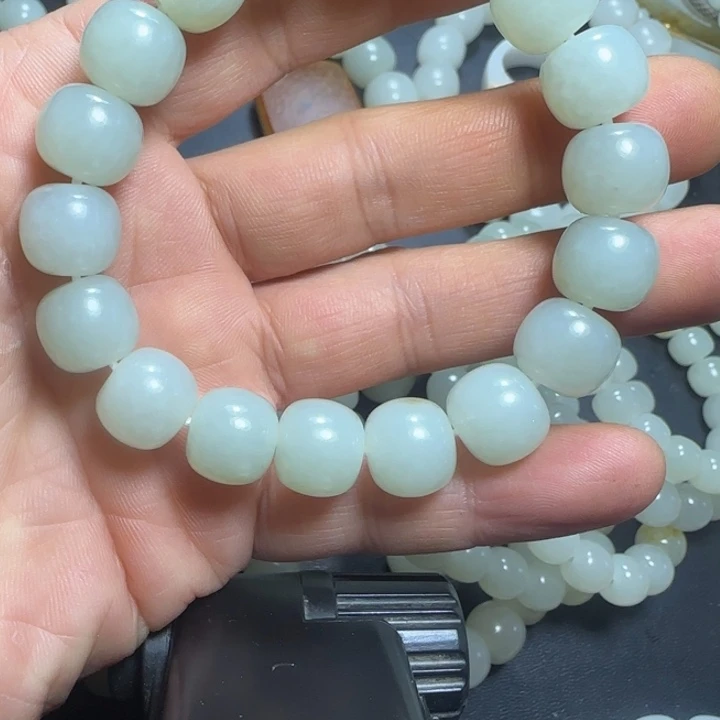 和田玉（子料）未镶嵌手链