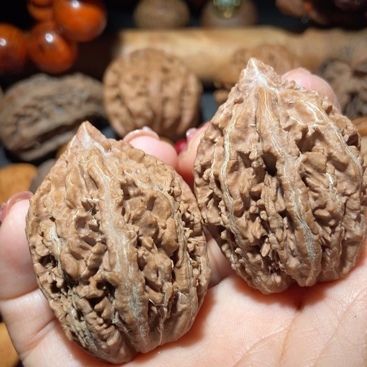 把件文玩核桃东北楸子小雪69