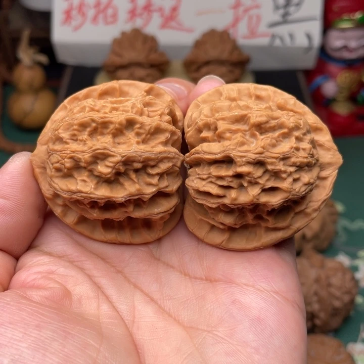 【闪购商品】把件文玩核桃44全品梨木台