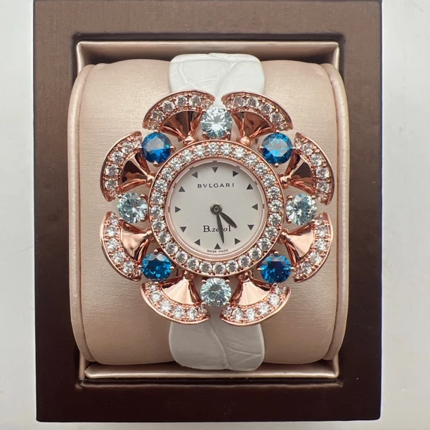 99新 BVLGARI/宝格丽 宝格丽30967 石英后钻赠送表带手链