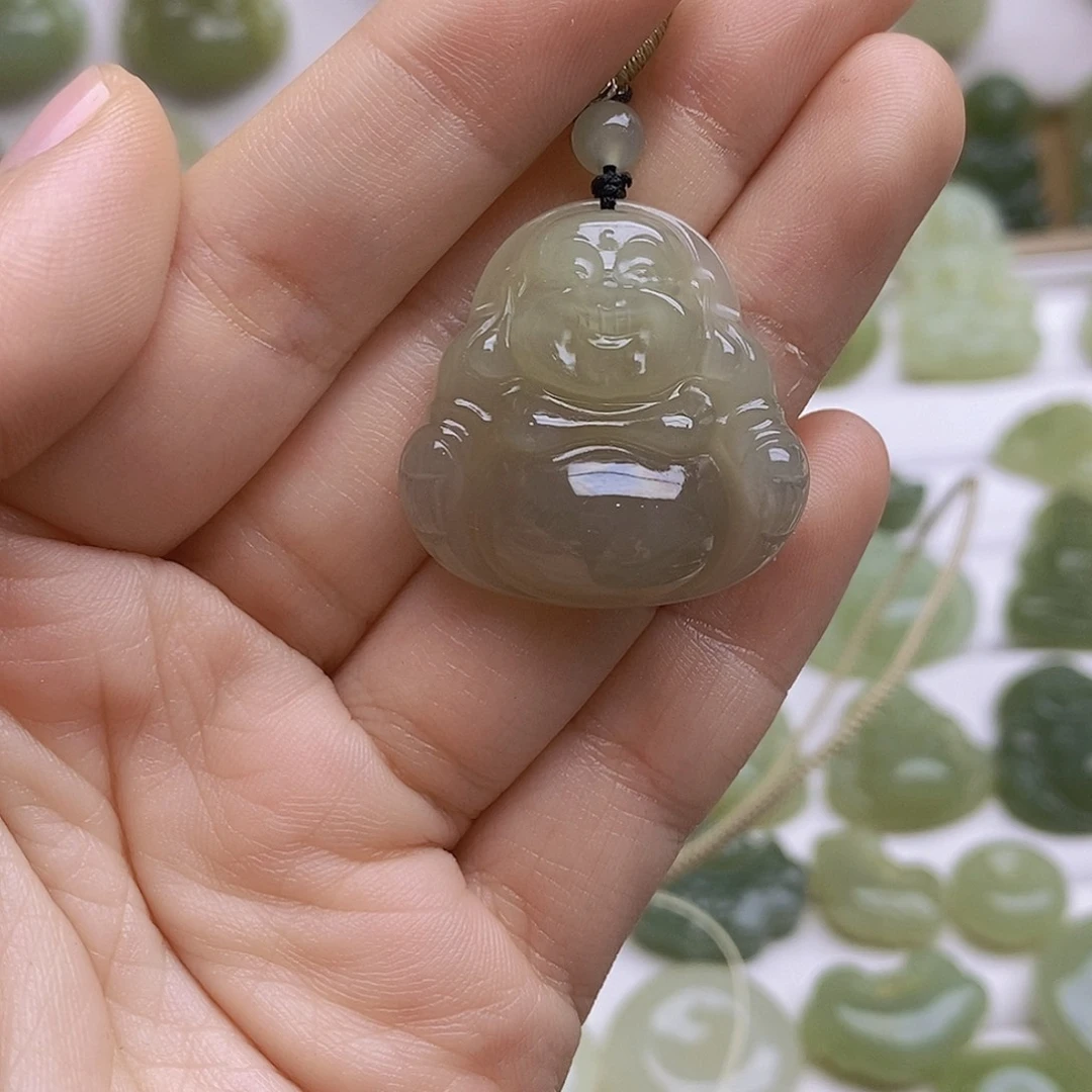 和田玉颈饰未镶嵌落*