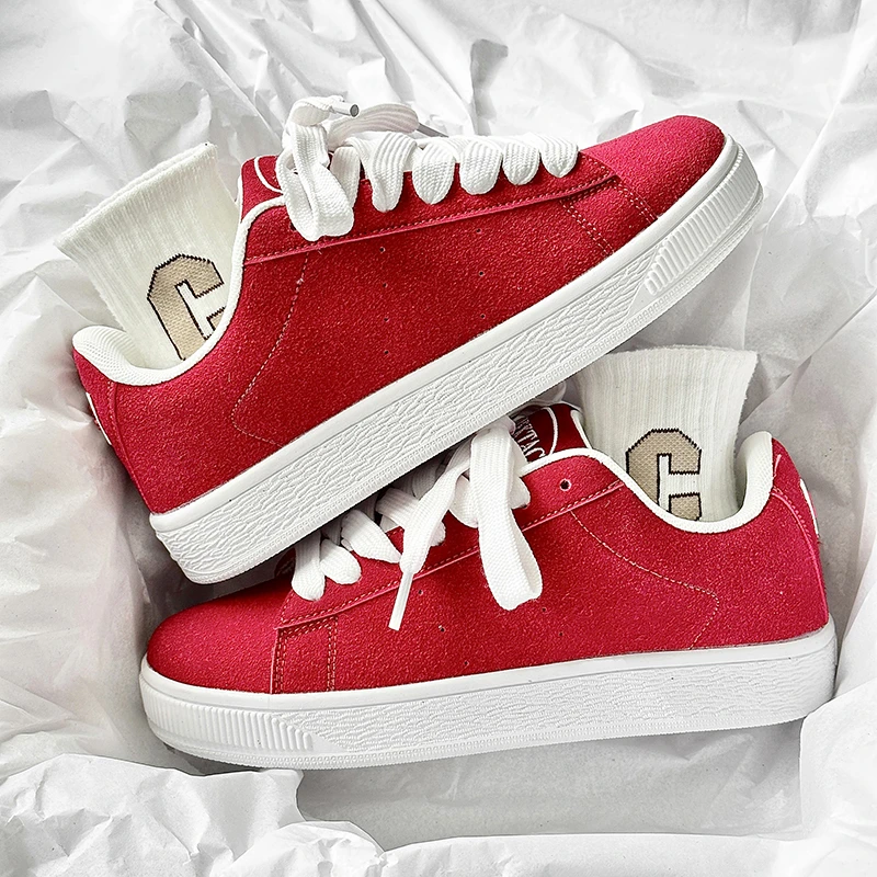 正红色轻奢滑板鞋男鞋百搭ins潮款夏季多巴胺情侣增高圆头面包鞋