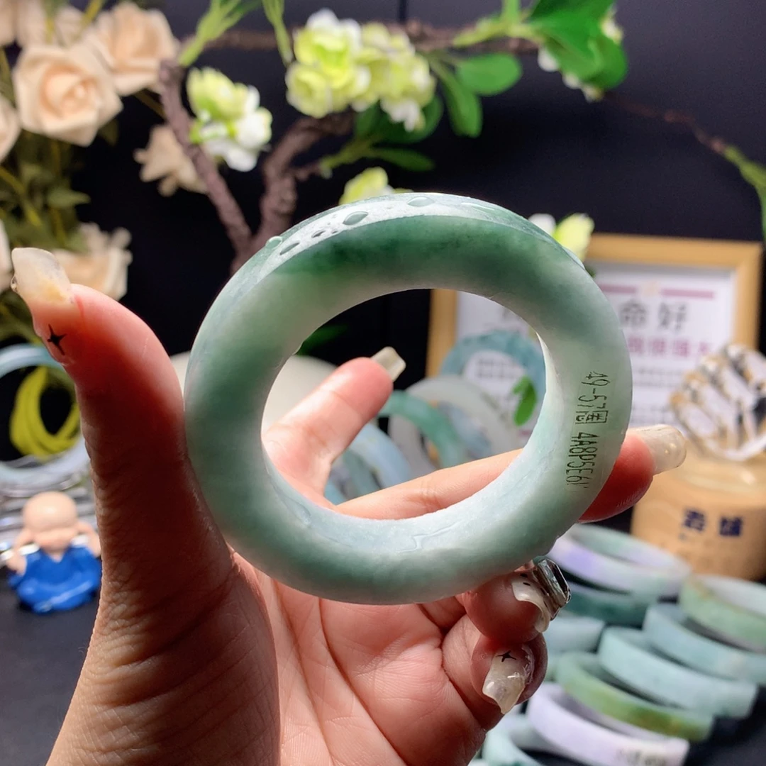 未镶嵌手镯定制翡翠49_57