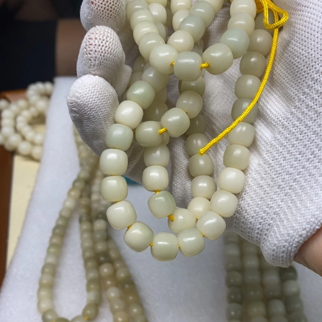 荷***$菩提根/象牙果把件生财