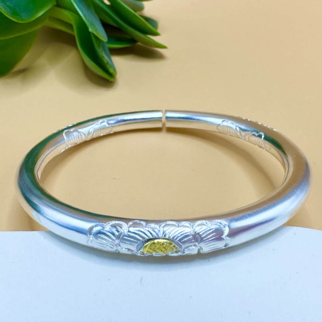 足银手镯 圆棍牡丹 足银999全手工实心錾刻金银错开口镯