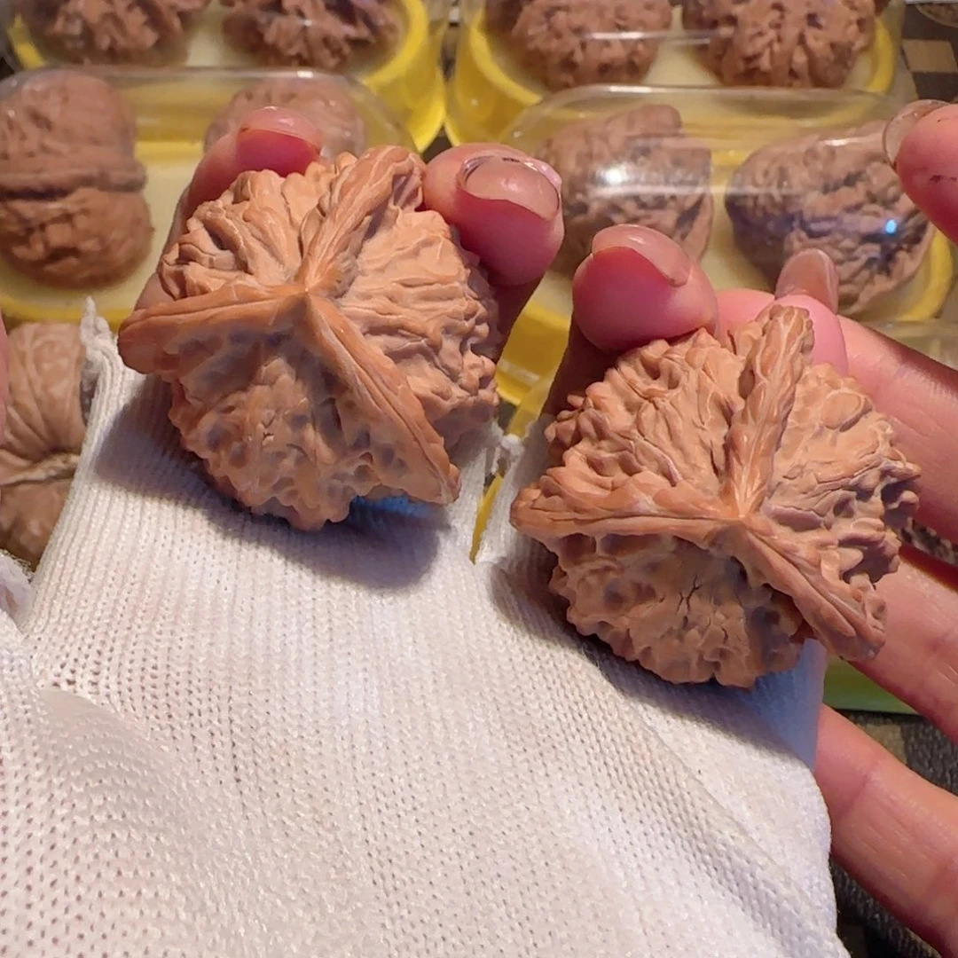 桃核吊坠39盘山三棱