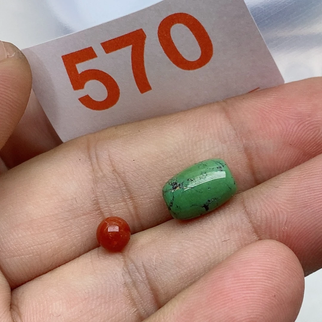 南红玛瑙未镶嵌珠宝奇石