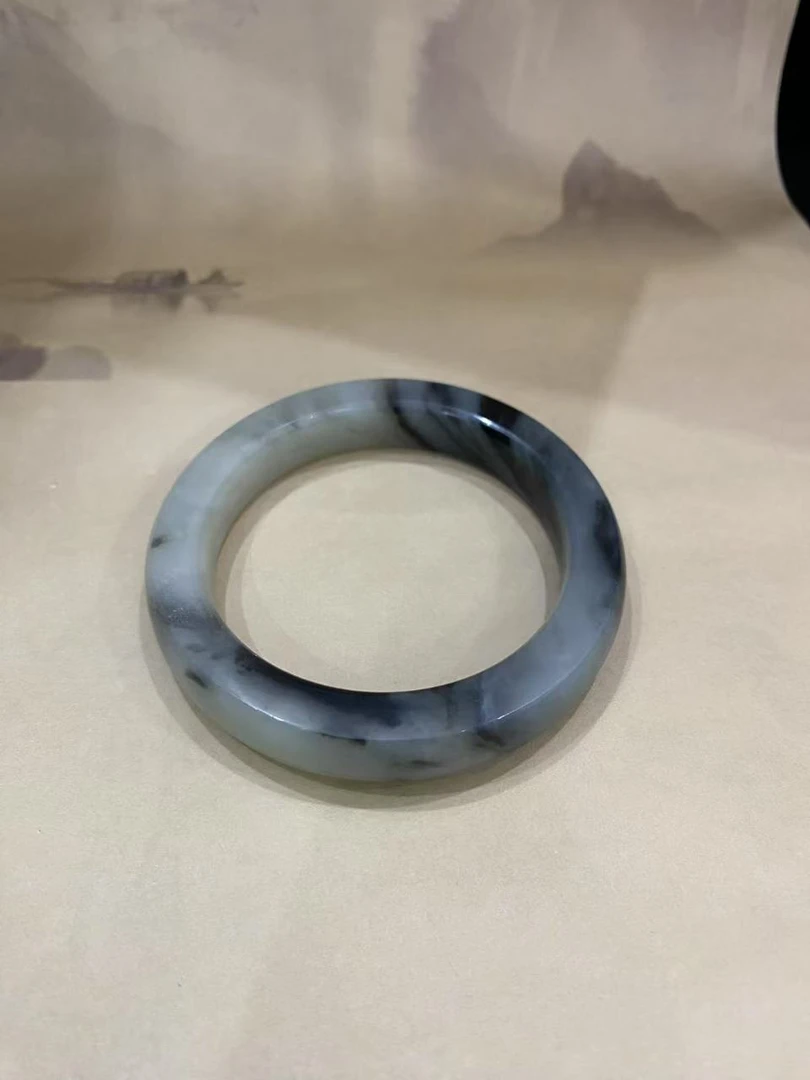 新疆和田玉籽料青花手镯油油润润无痕无裂高端大气气质凸显款式