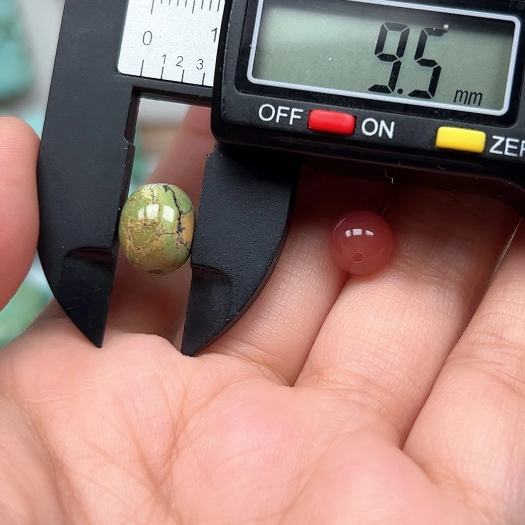 未镶嵌南红玛瑙珠宝奇石