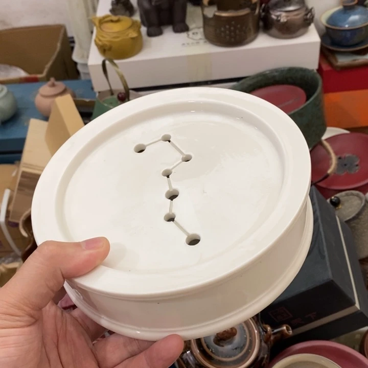 陶瓷艺术品及陶瓷壶壶