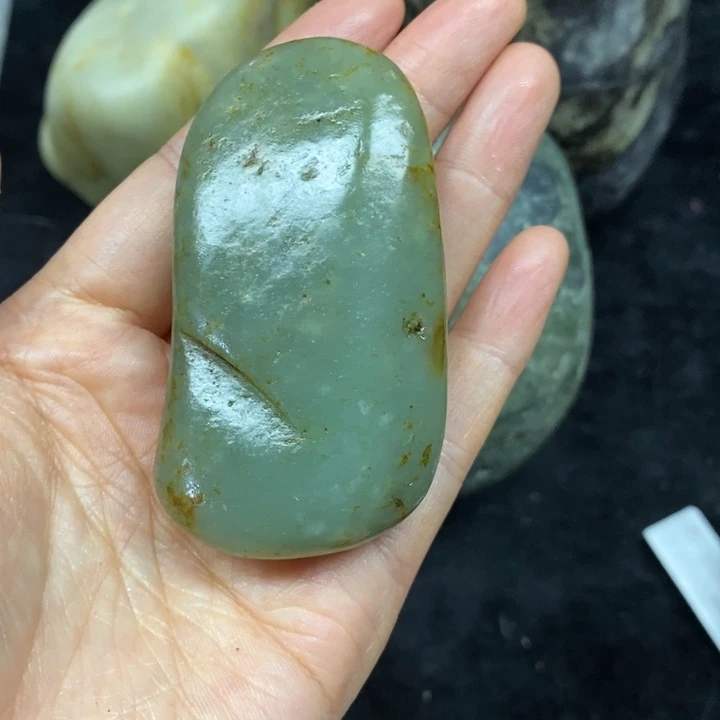 未镶嵌和田玉（糖玉）挂件