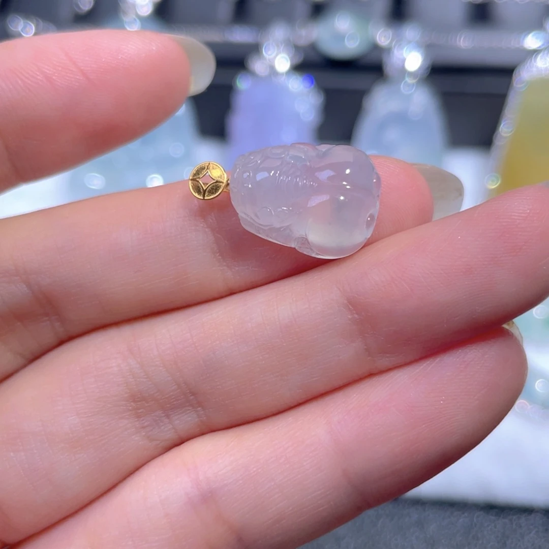 翡翠18K金镶嵌颈饰翡翠