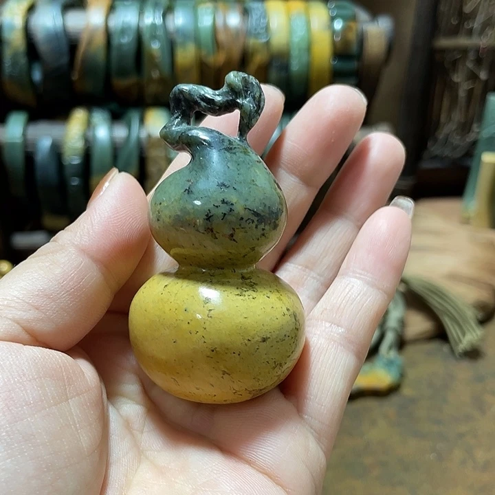 岫岩河磨玉（透闪石质玉）未镶嵌挂件