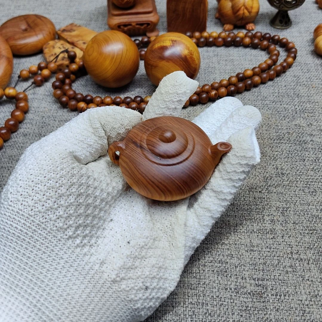 三****太行崖柏手工艺品