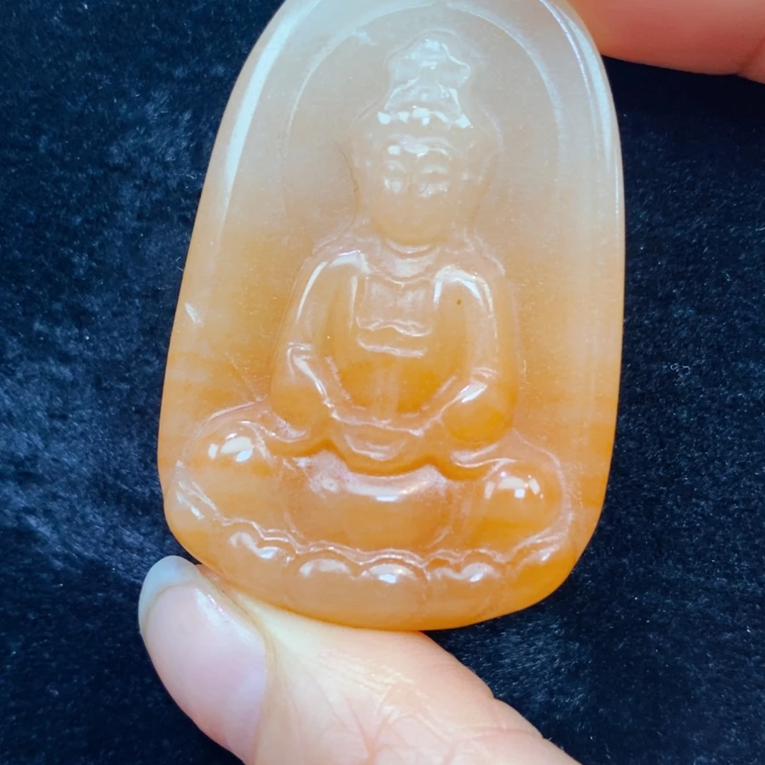 未镶嵌石英质玉（黄龙玉）手链