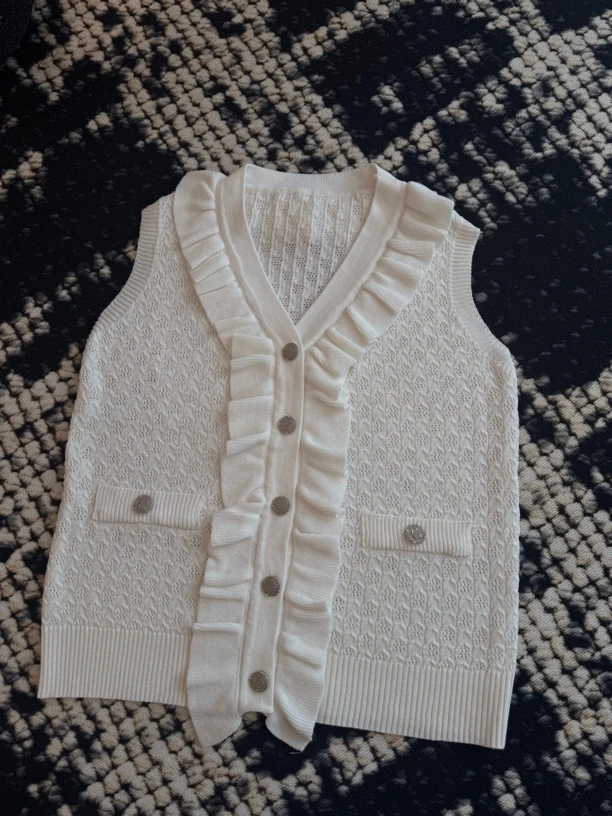 【VBB高奢】新款小香风针织马甲背心女V领性感叠穿修身上衣