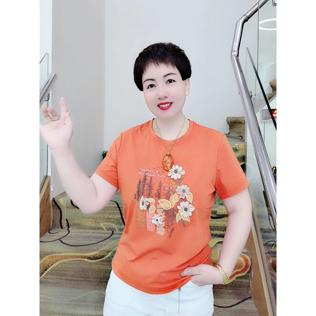 5160 欧版立体花朵时尚棉T