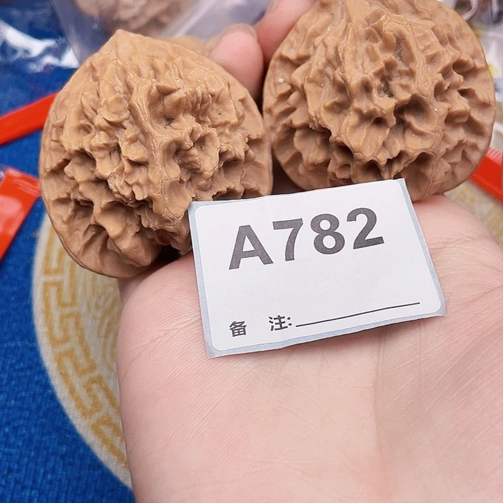 吊坠文玩核桃核桃