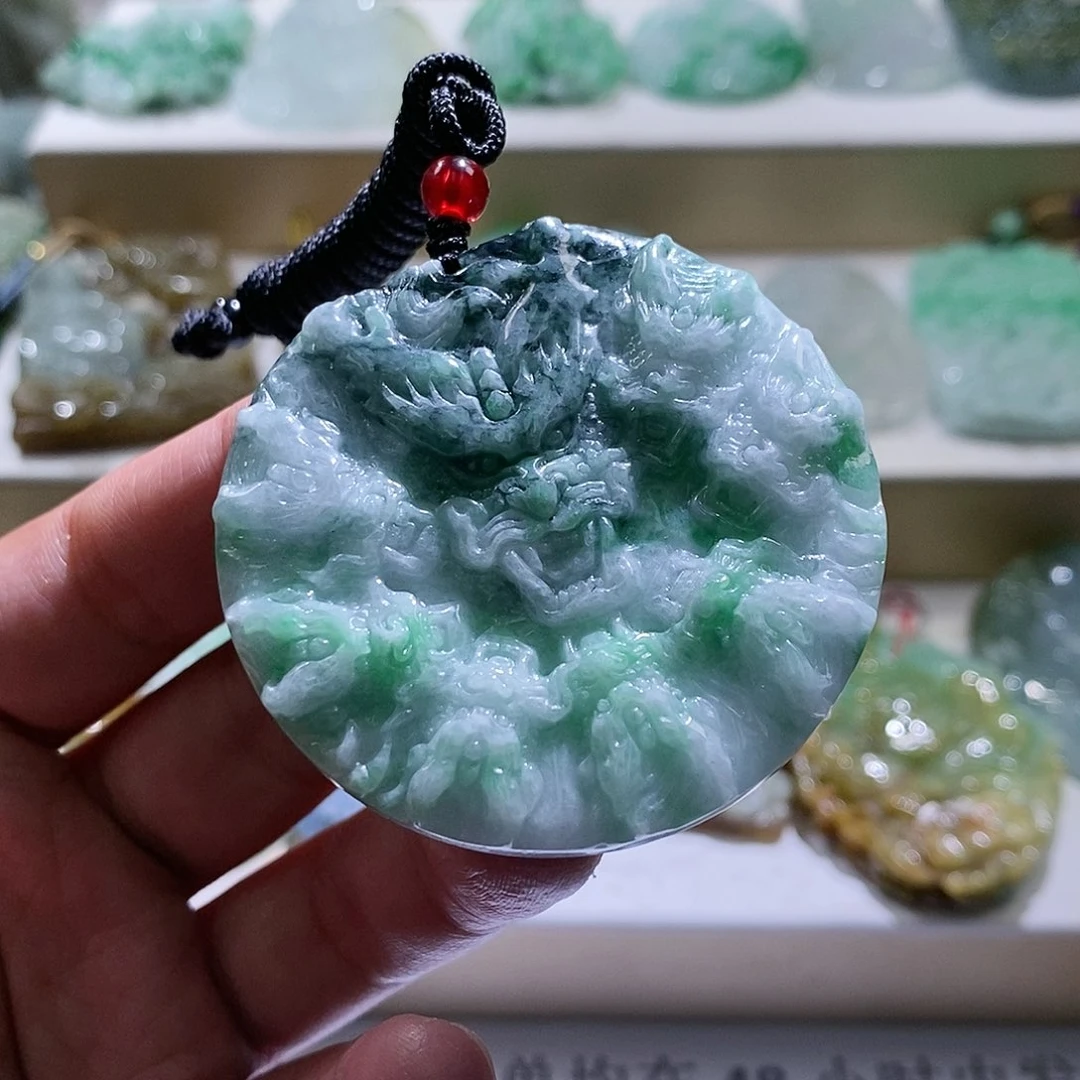 【闪购商品】翡翠颈饰未镶嵌九龙