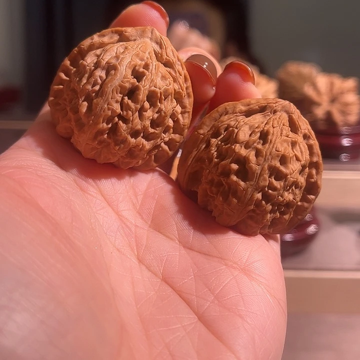 核桃三角白全品无休