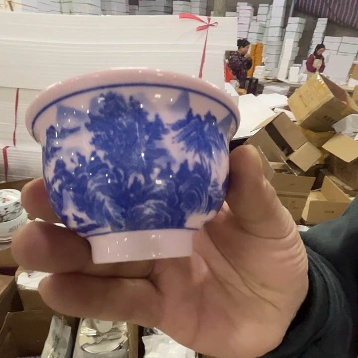 瓷片景德镇陶瓷红嘻嘻山水压手杯2只