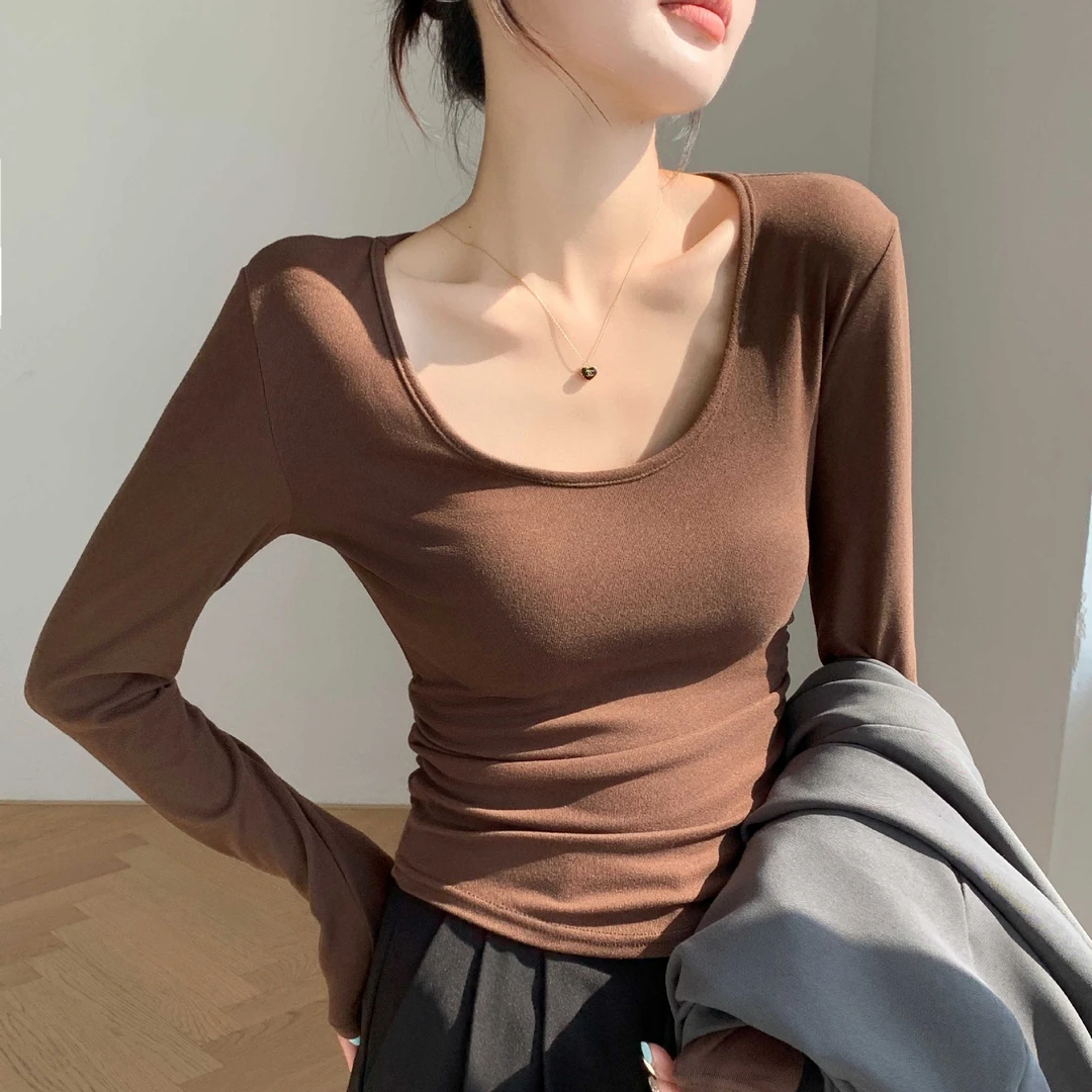 【US】大U领椰绒磨毛打底衫纯色内搭t桖长袖收腰修身遮肉褶皱上衣