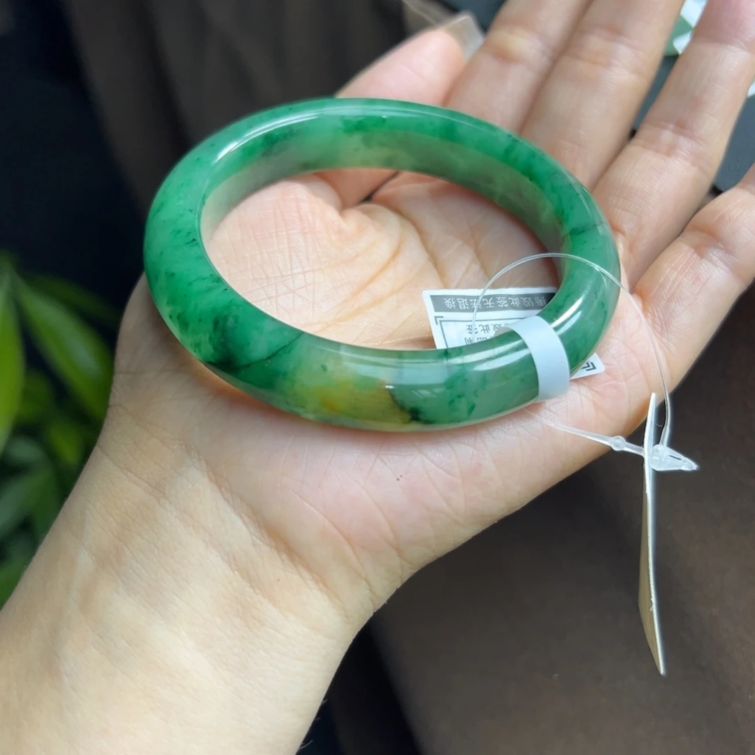 M***Y石英质玉手镯未镶嵌非洲翠56