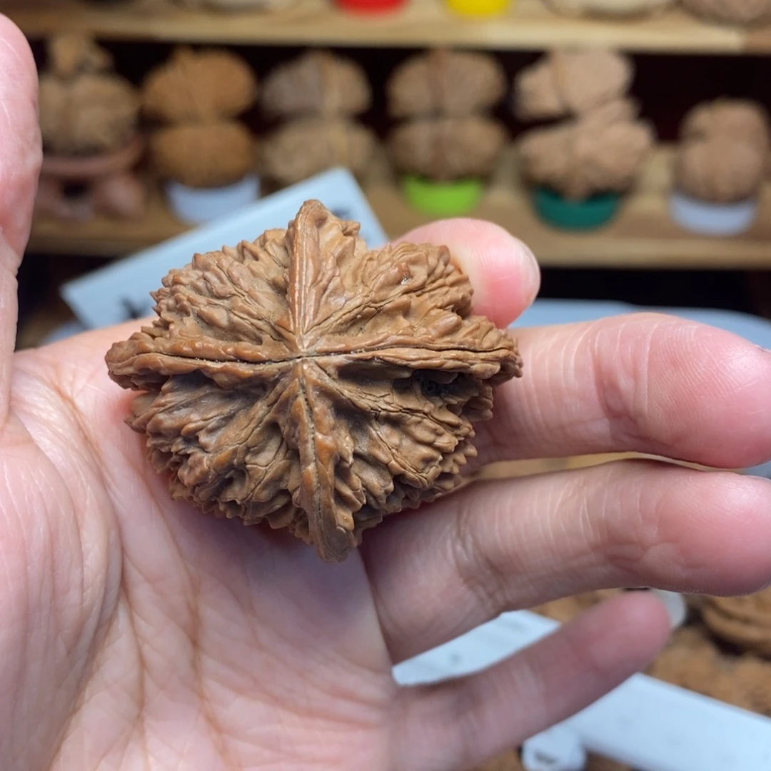 大***闪把件文玩核桃文玩