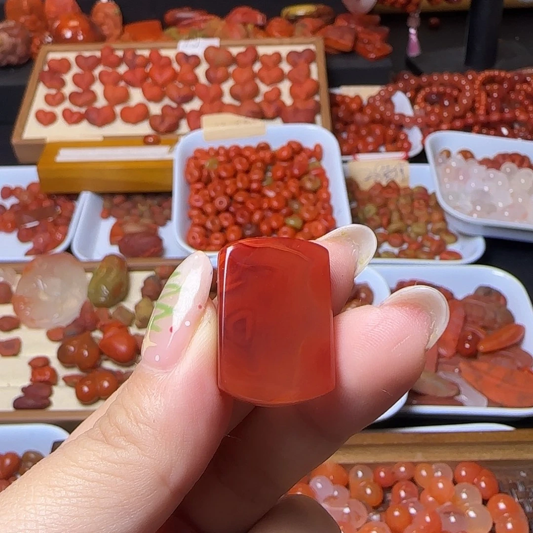 南红玛瑙未镶嵌吊坠(不含链)