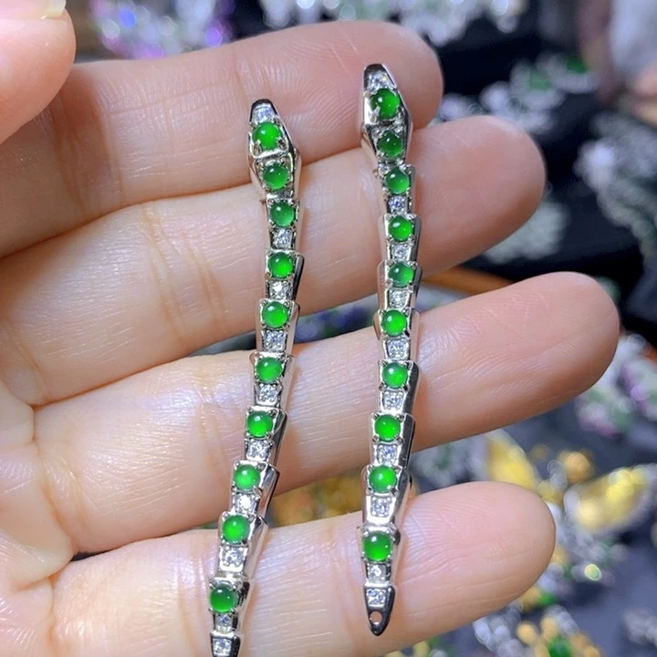 翡翠戒指银S925镶嵌天然翡翠