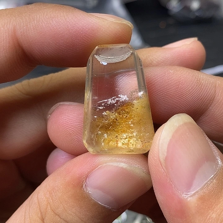 未镶嵌颈饰水晶带