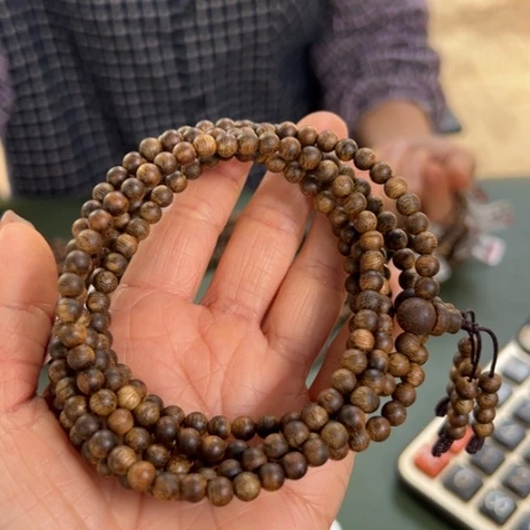 沉香手串白棋8克卡0.5多样性发1条