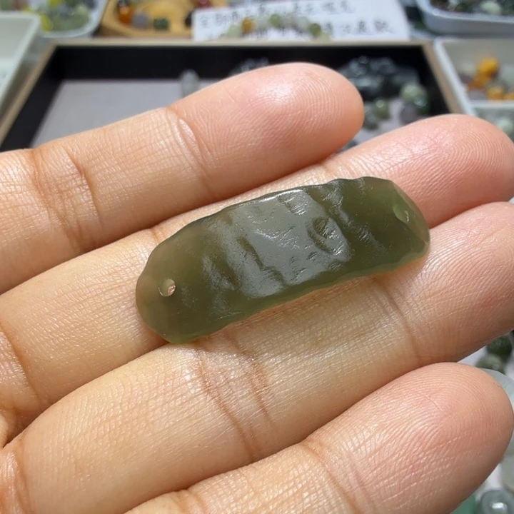 未镶嵌和田玉珠宝半成品
