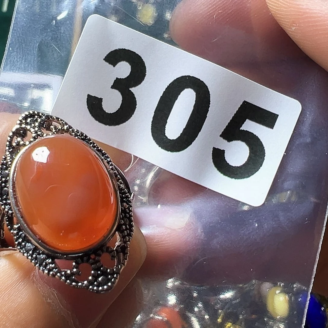 南红玛瑙戒指未镶嵌