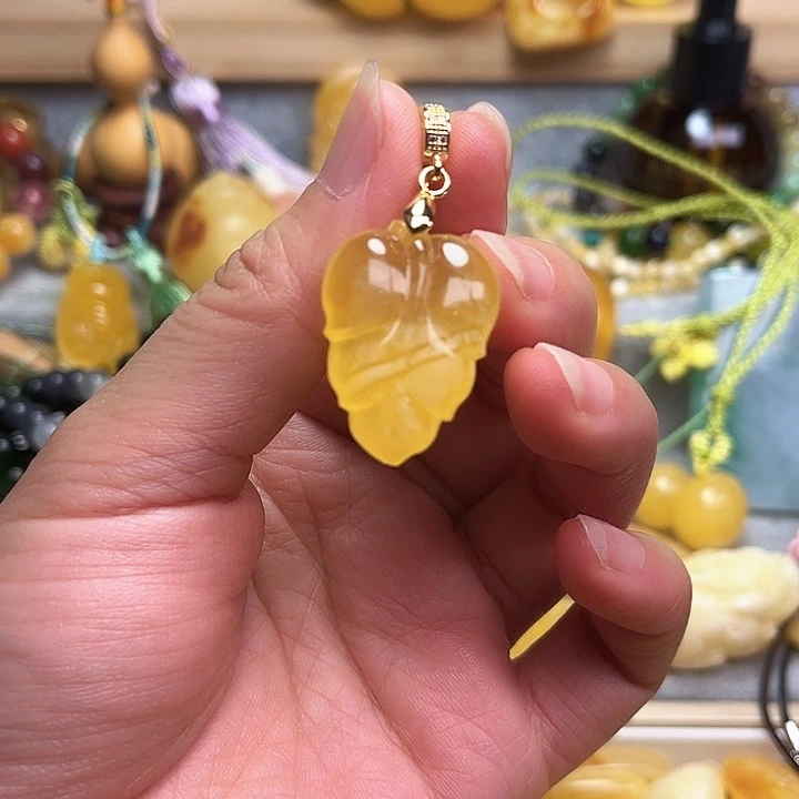 未镶嵌颈饰蜜蜡蜜蜡