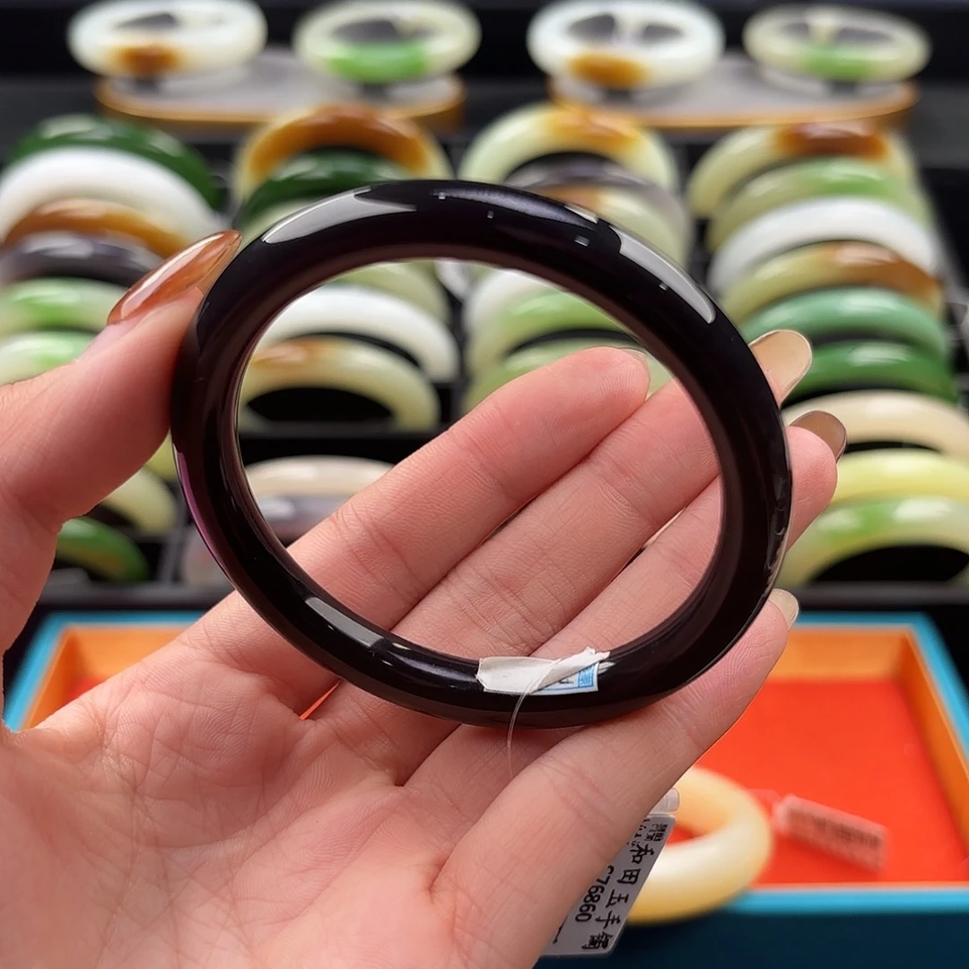 和田玉未镶嵌手镯56.8