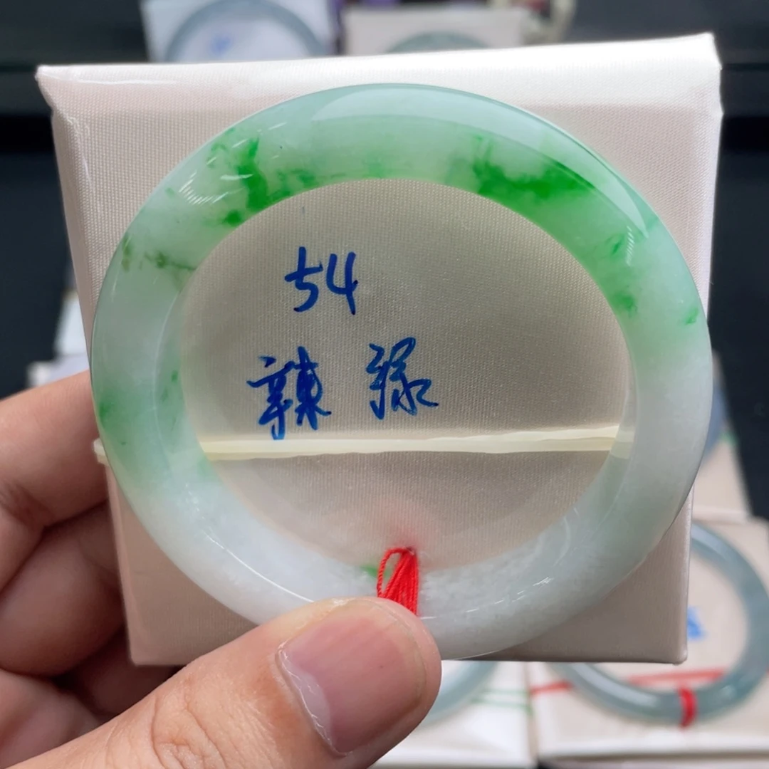 翡翠未镶嵌手镯翡翠手镯