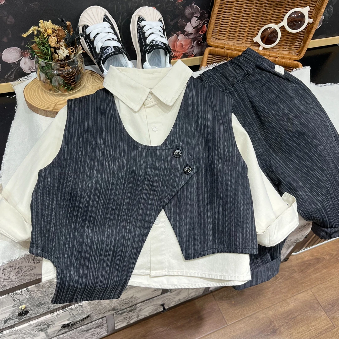 【近咪】儿童春秋男女宝洋气韩版个性西服马甲衬衫裤子三件套24k06
