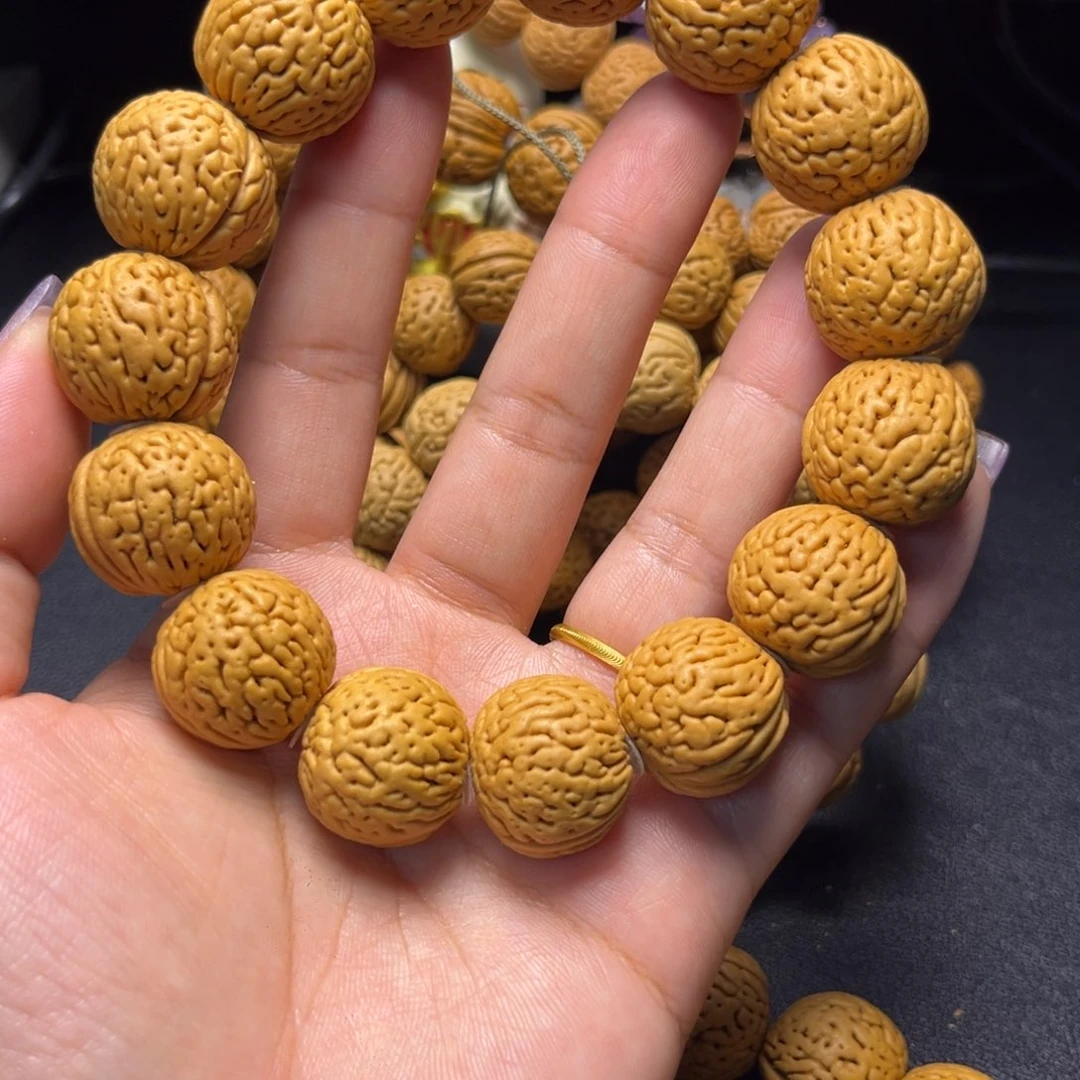 国***员吊坠桃核21+白月光手串