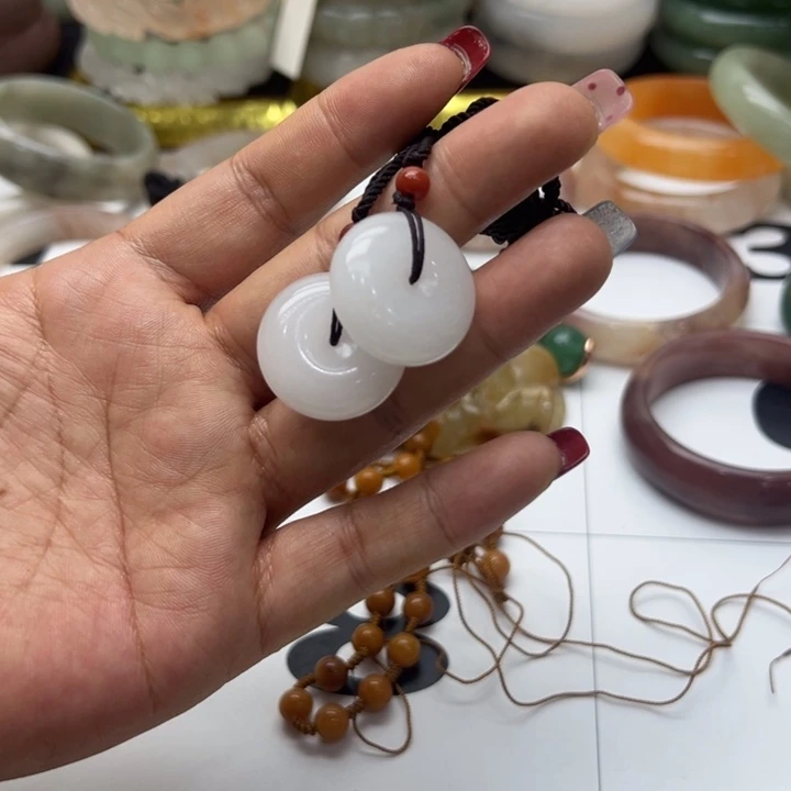 石英岩玉合金手镯