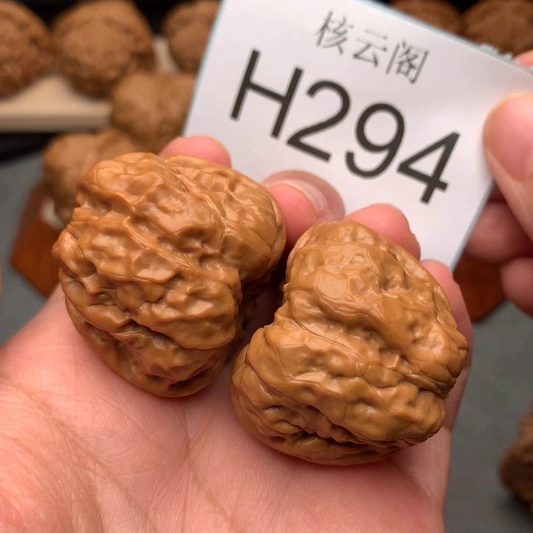 文玩核桃把件36+蛤蟆头