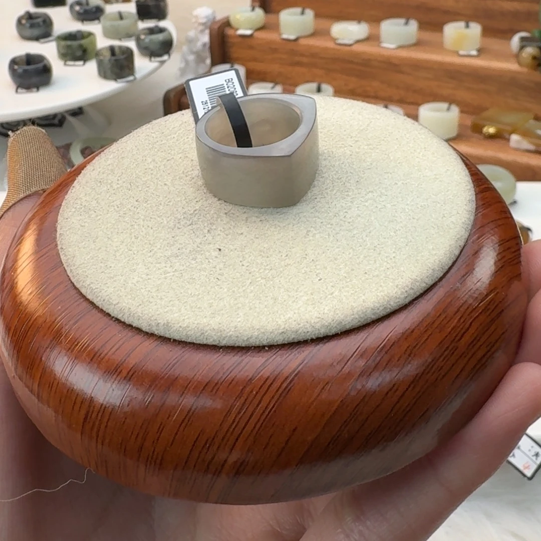 和田玉未镶嵌戒指烟紫马鞍17.32mmj138