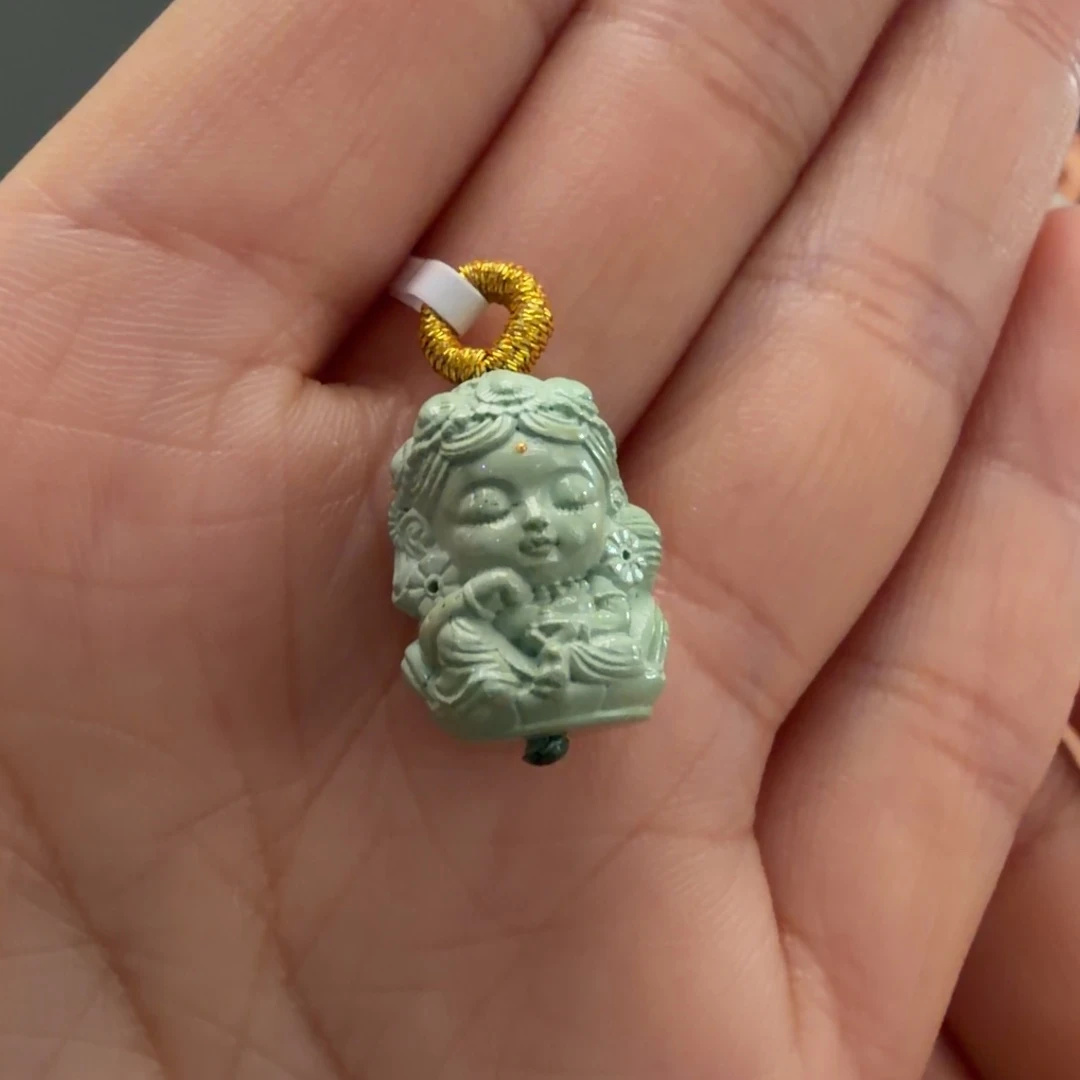 绿松石未镶嵌颈饰