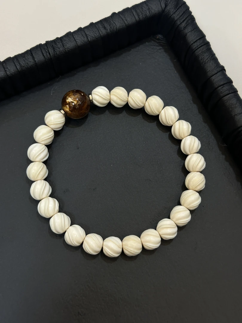 【山稀堂竞拍好物】猛犸牙8x9mm搭配款/手围18公分